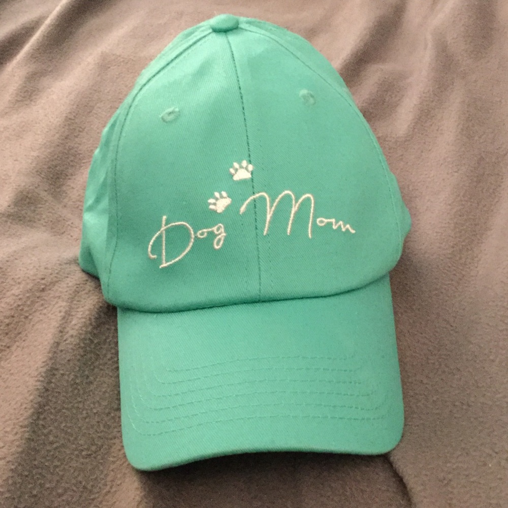 Dog Mom baseball cap